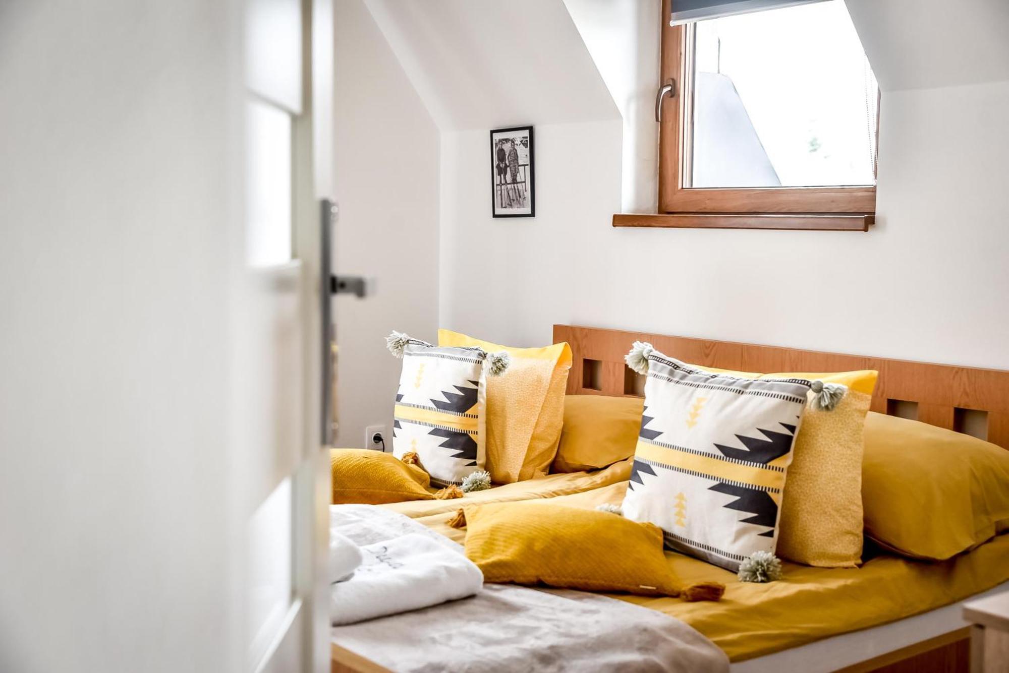 Dwupoziomowe Na Dwa Widoki Z Jacuzzi & Sauna Apartmán